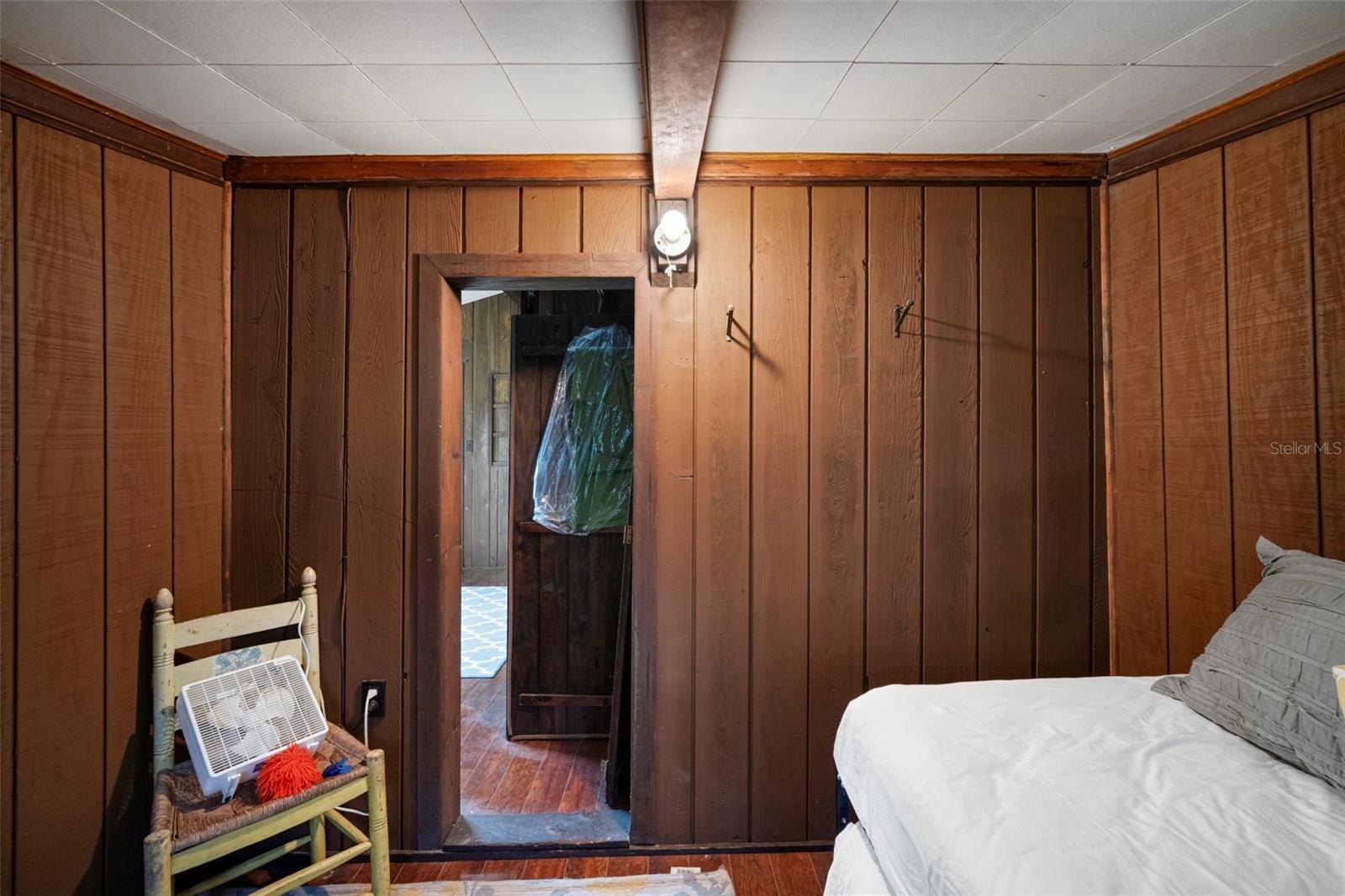 Listing photo id 65 for 32854 Lister Road