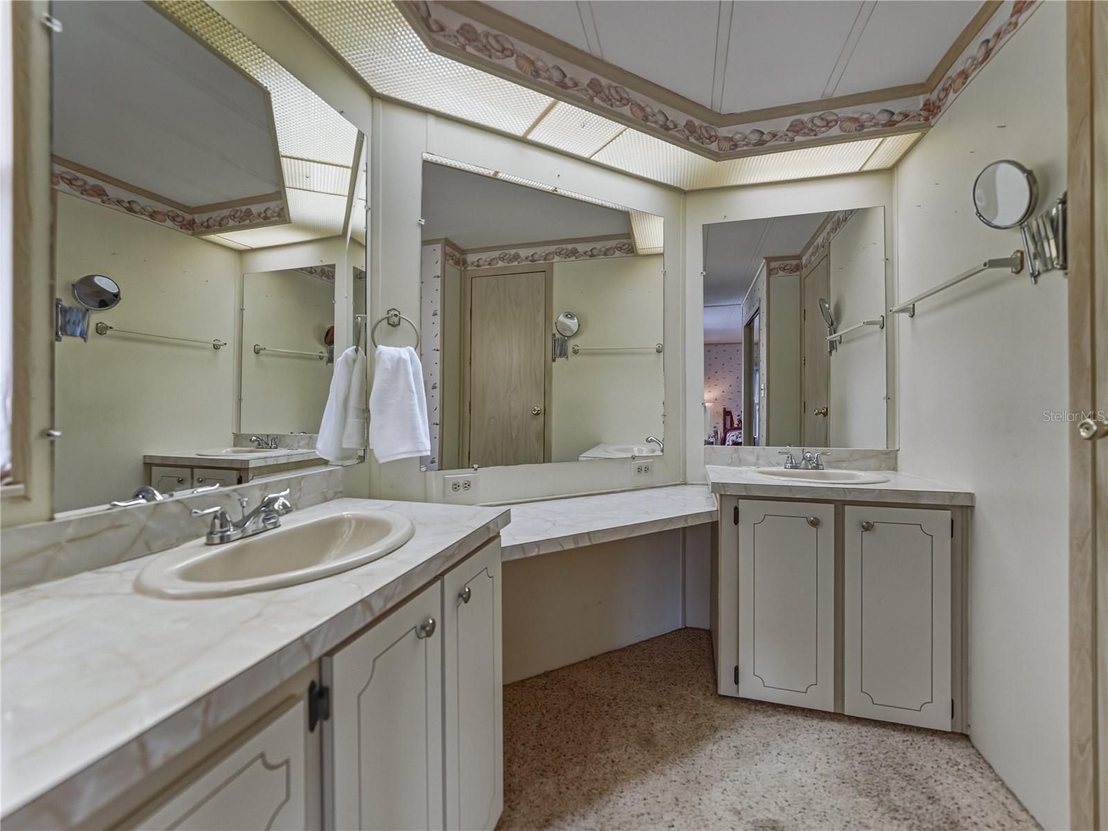 Image 32 of 53 For 35826 Pradera Drive