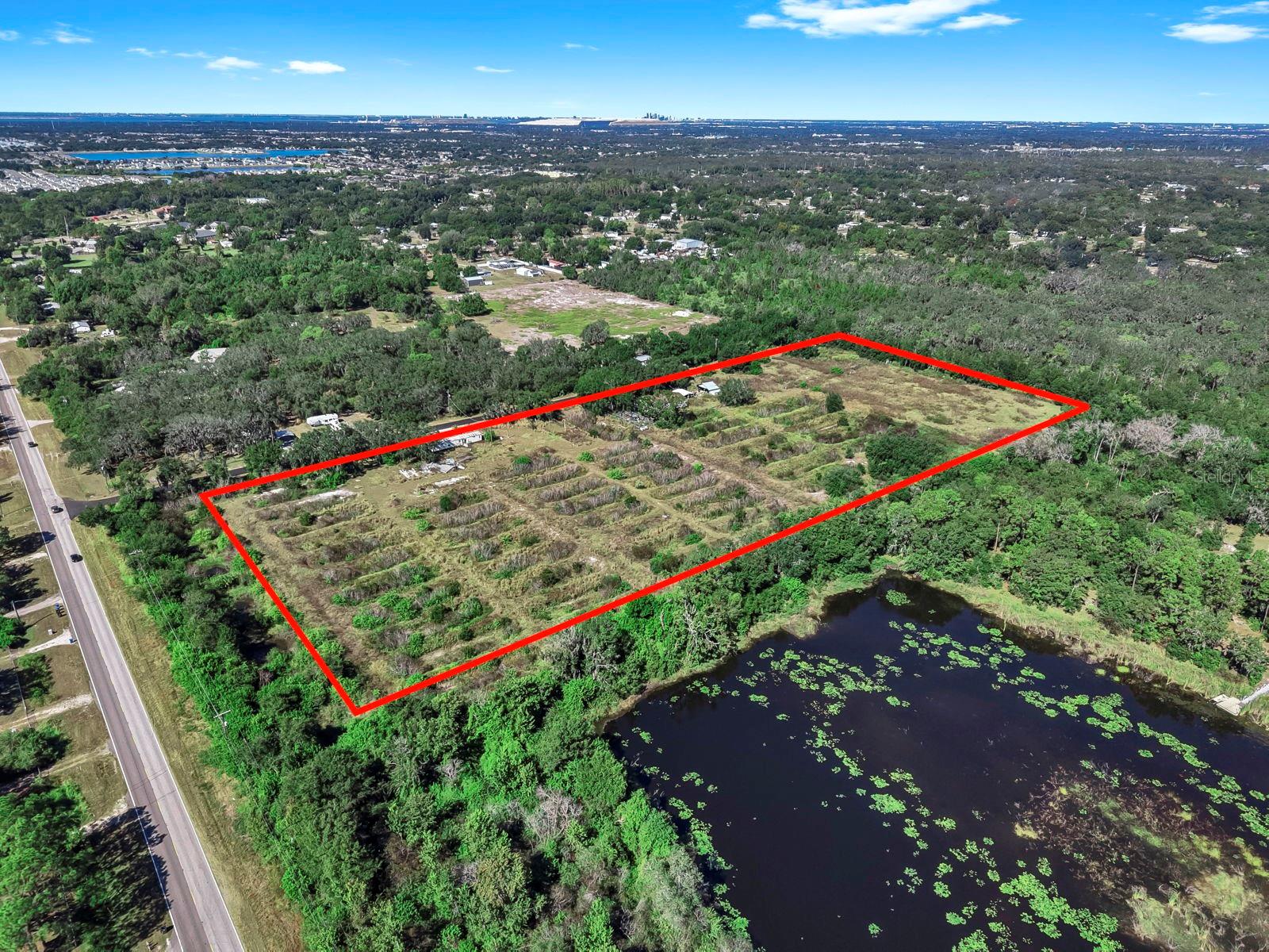 Listing photo id 10 for 12518 Sykes Road