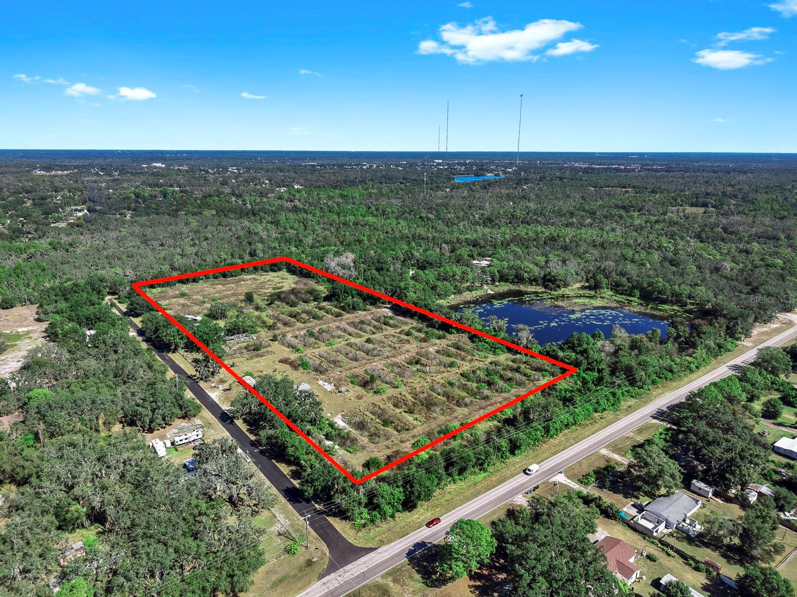 Listing photo id 6 for 12518 Sykes Road