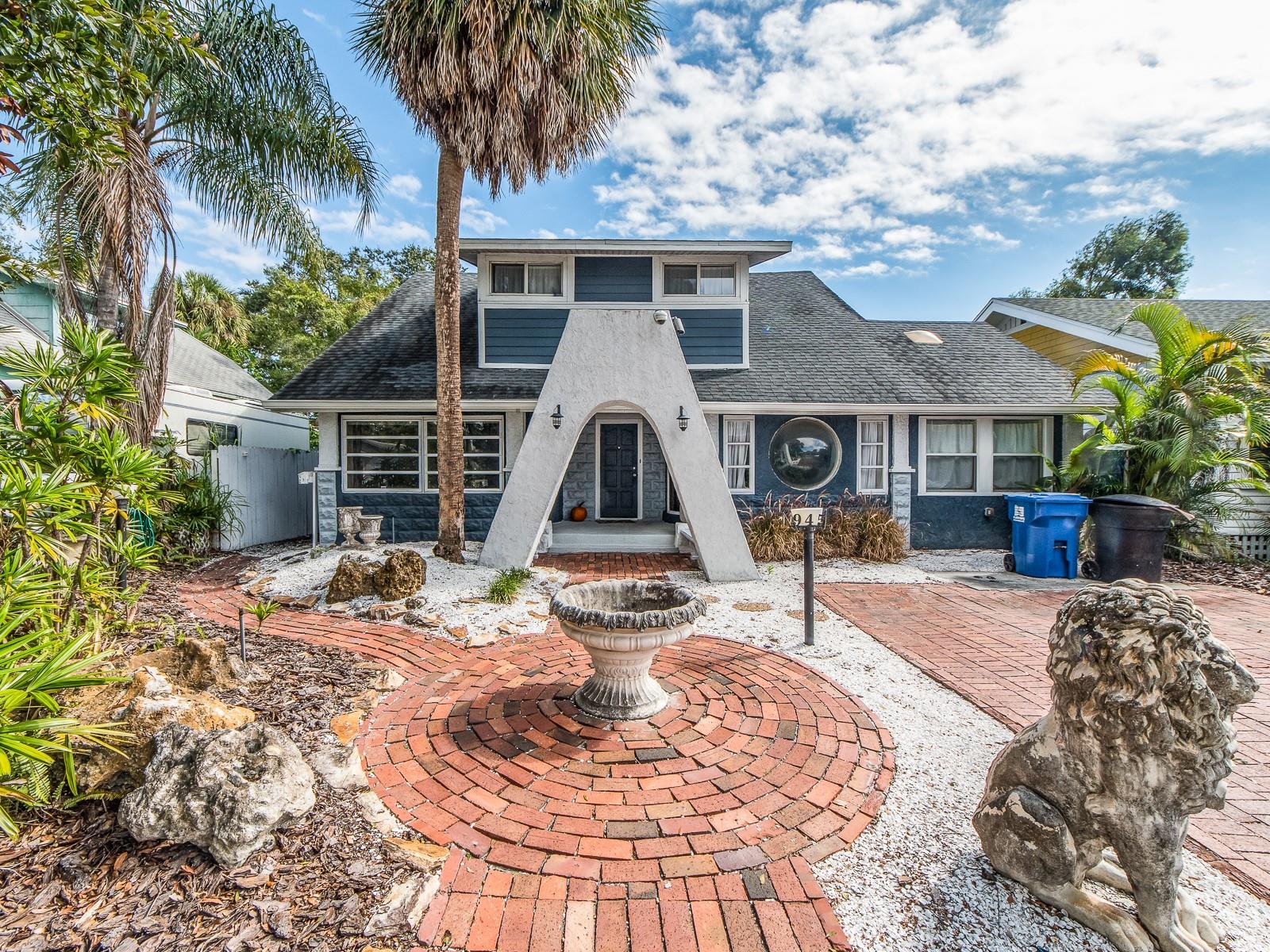 Image 2 of 70 For 945 11th Street N