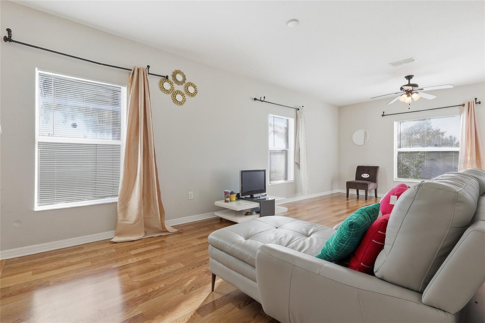 Image 3 of 26 For 1035 Seminole Sky Drive