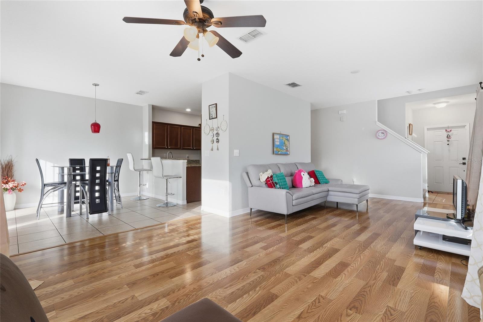 Image 5 of 26 For 1035 Seminole Sky Drive