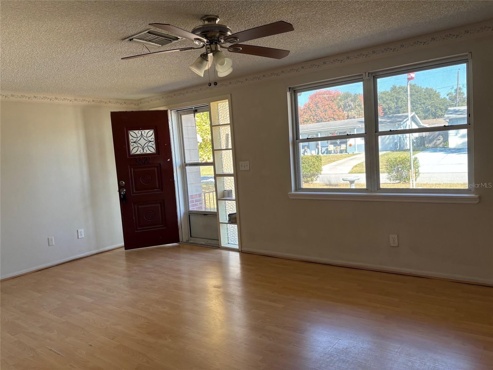 Image 4 of 19 For 3621 Latimer Street