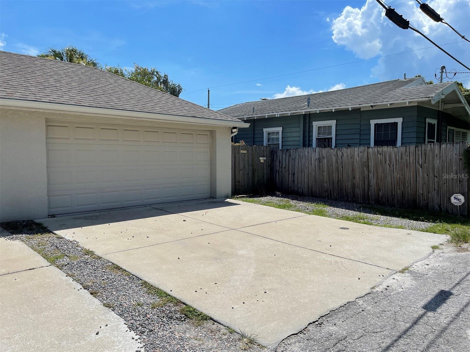 Image 19 of 19 For 2411 North A Street 2