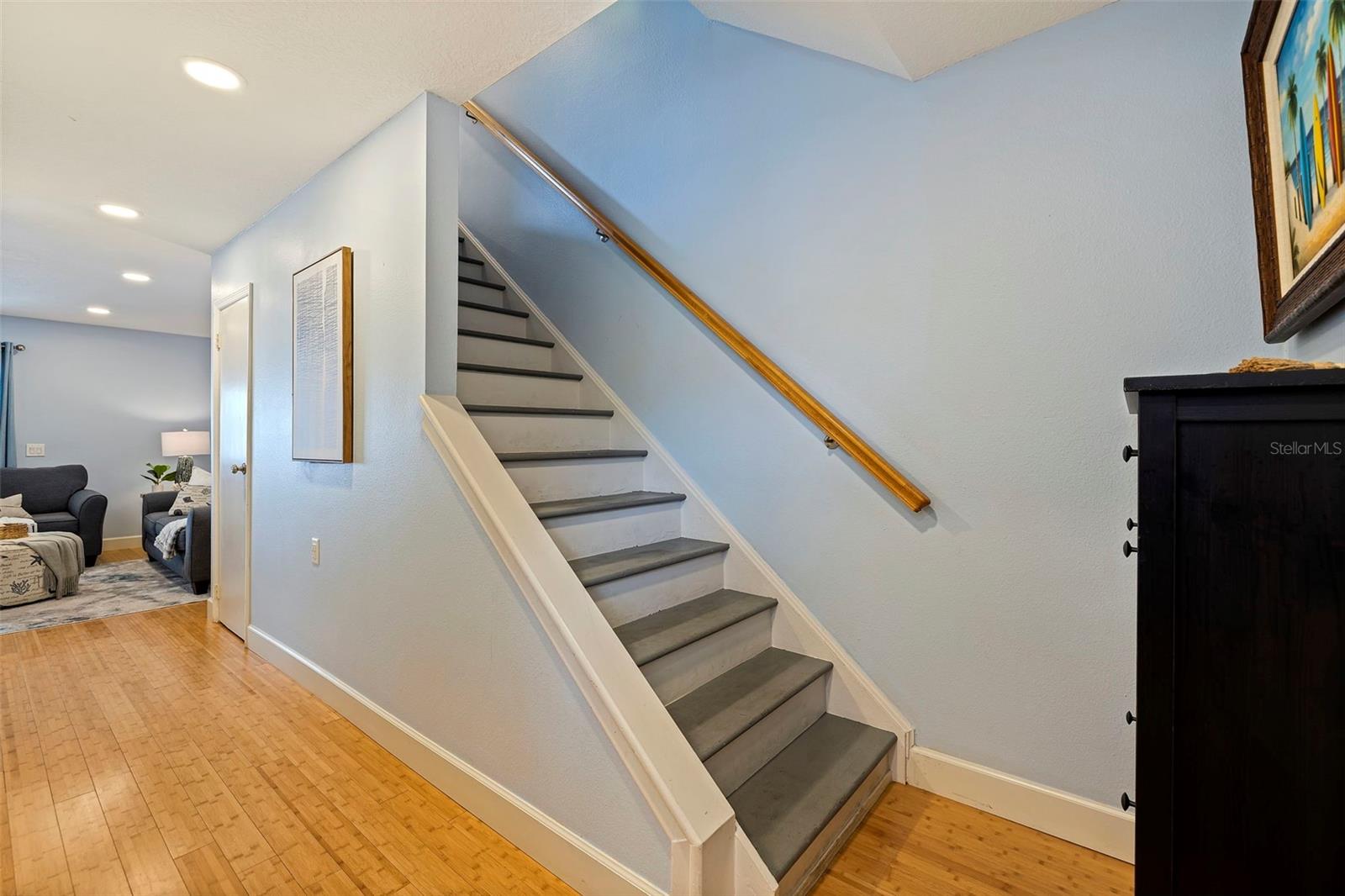 Image 17 of 76 For 19823 Gulf Boulevard 5