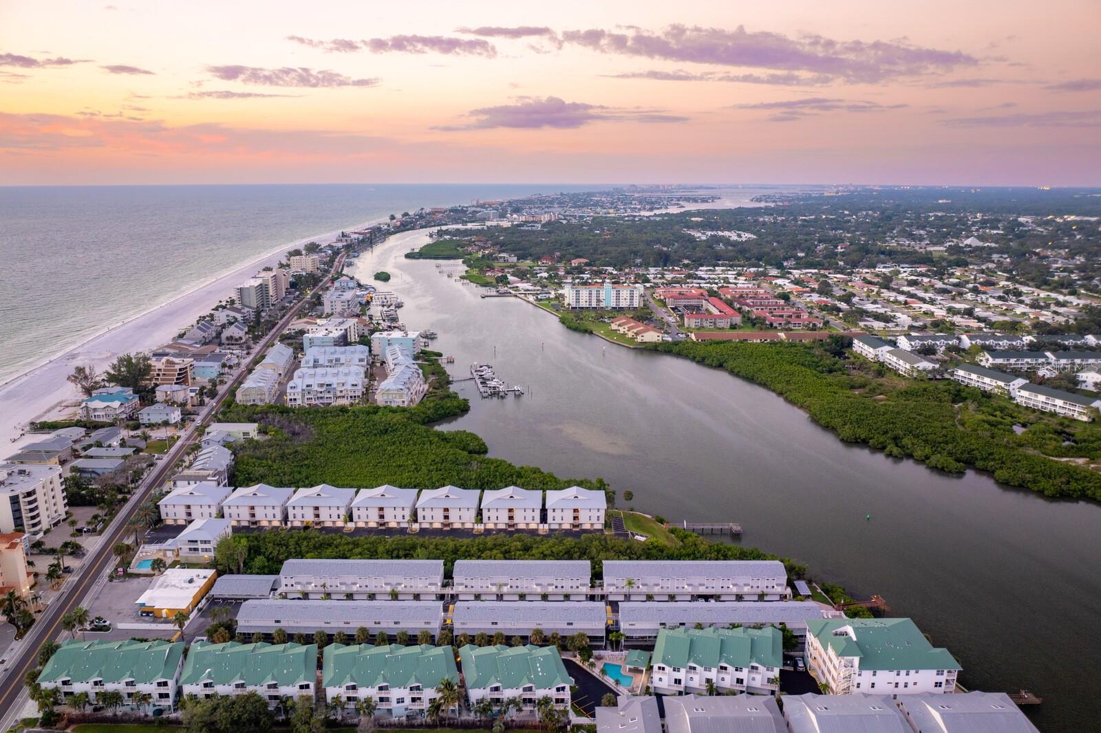 Image 51 of 76 For 19823 Gulf Boulevard 5