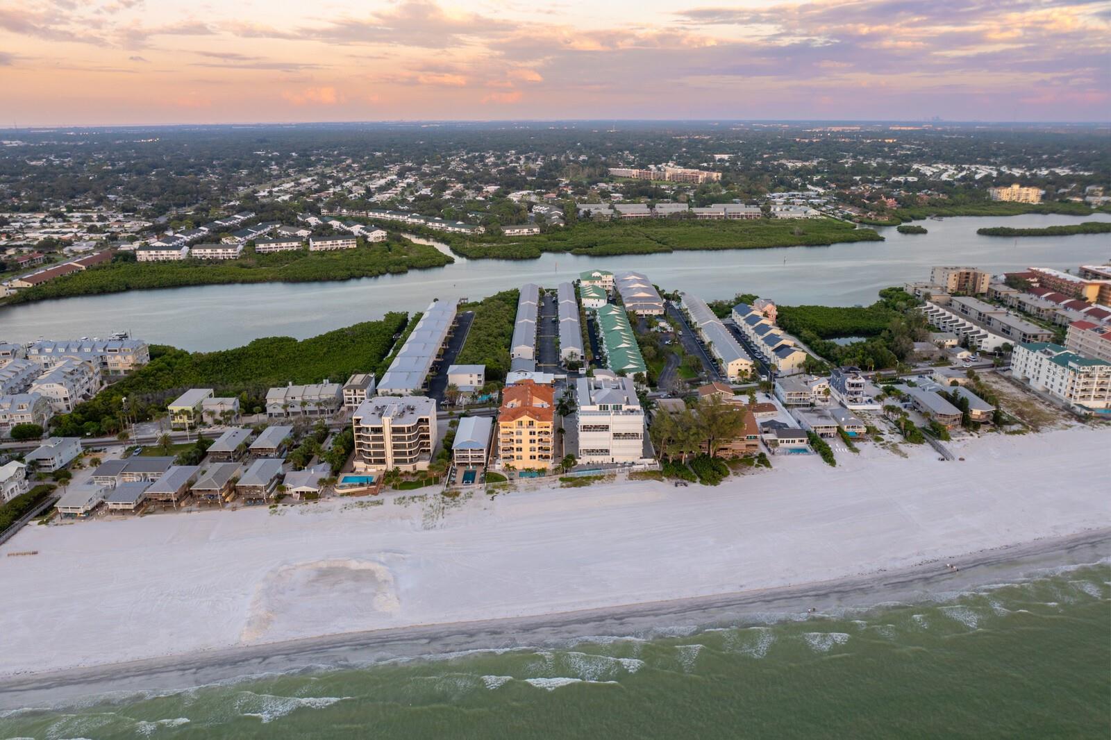 Image 57 of 76 For 19823 Gulf Boulevard 5