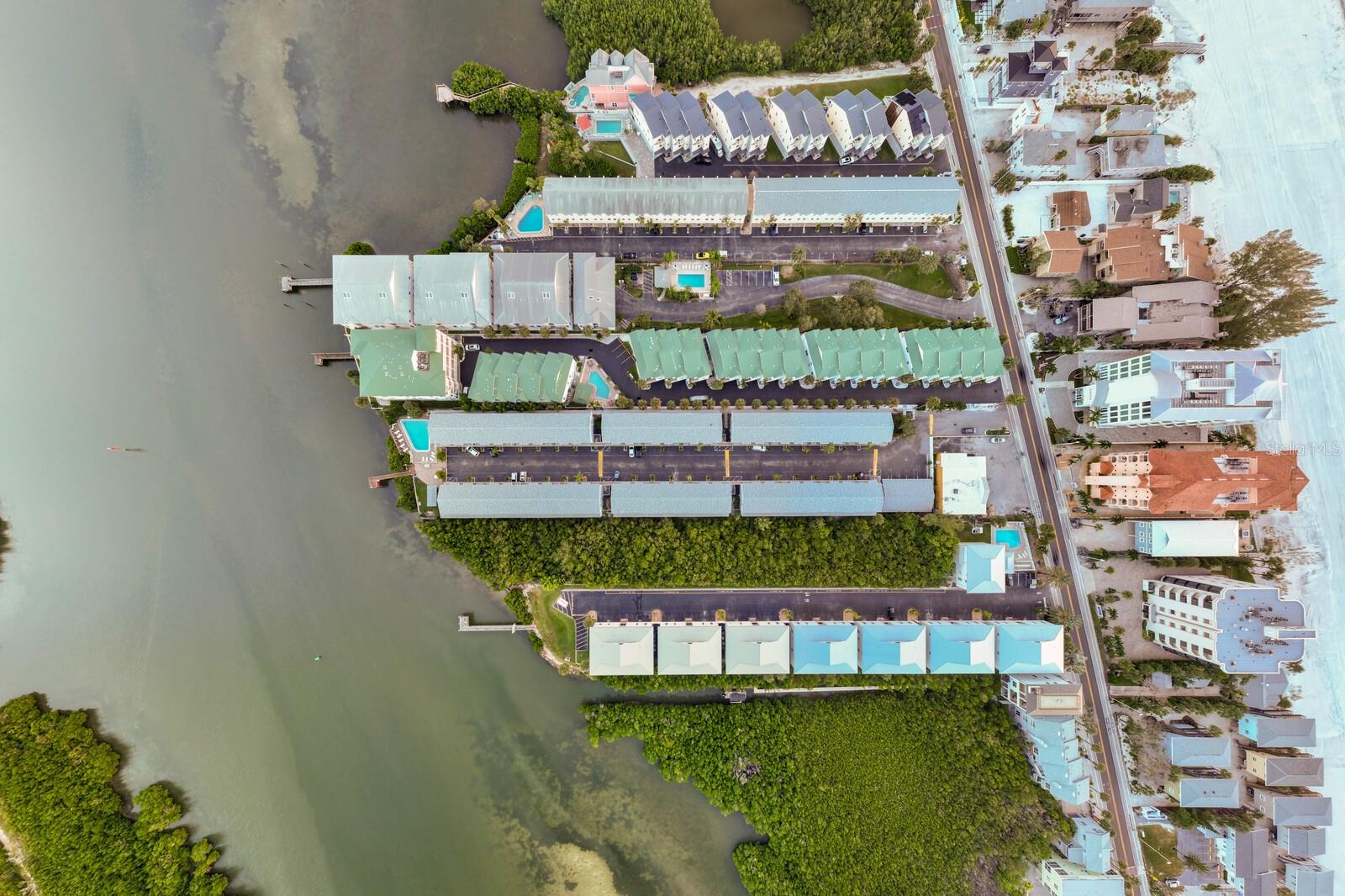 Image 59 of 76 For 19823 Gulf Boulevard 5