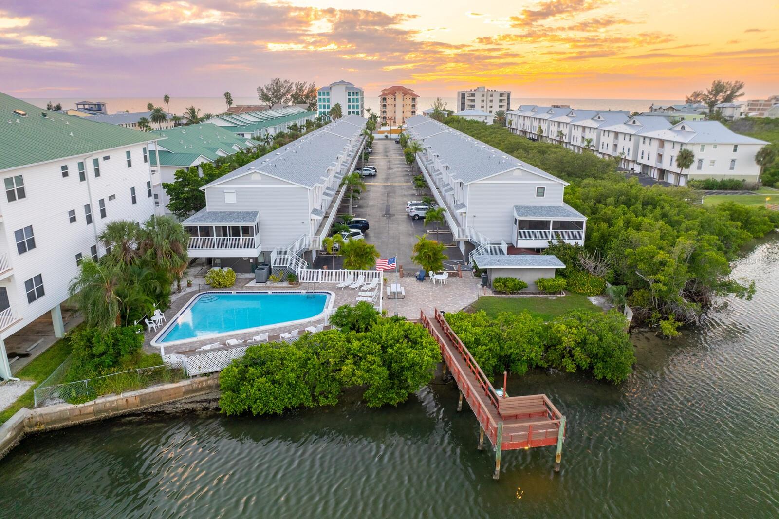 Image 65 of 76 For 19823 Gulf Boulevard 5