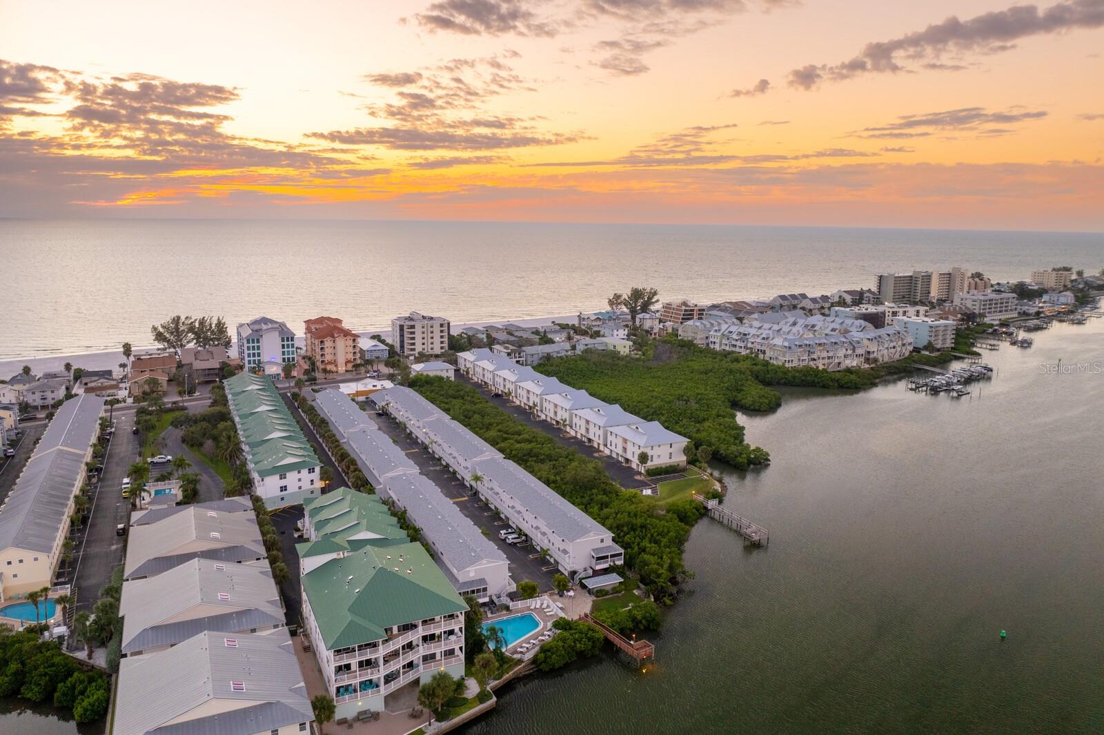 Image 72 of 76 For 19823 Gulf Boulevard 5