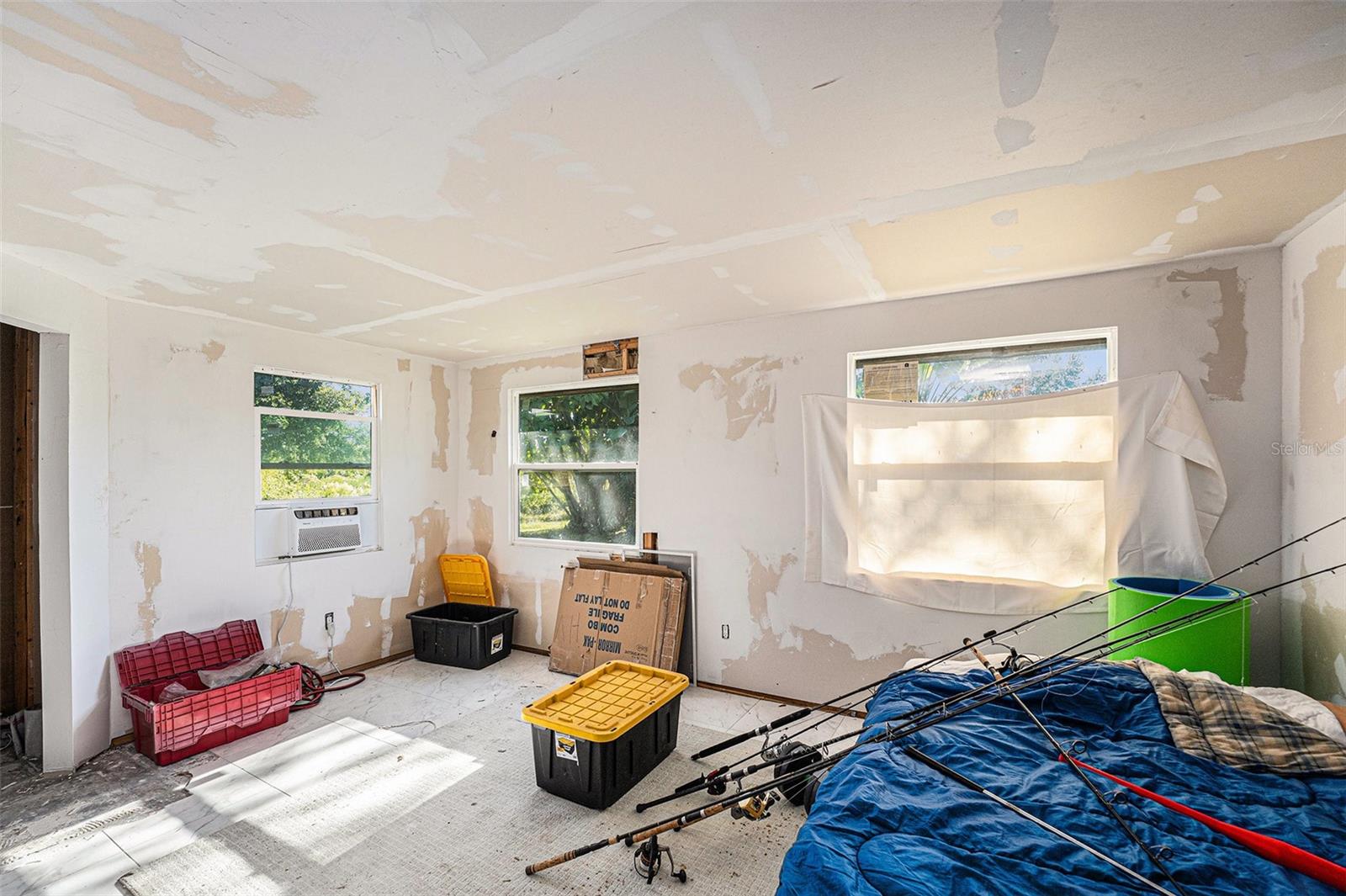 Image 17 of 29 For 645 Timber Bay Circle E