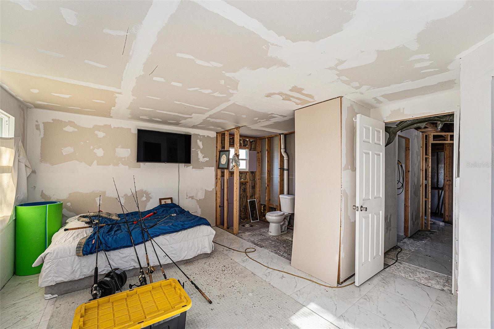 Image 18 of 29 For 645 Timber Bay Circle E