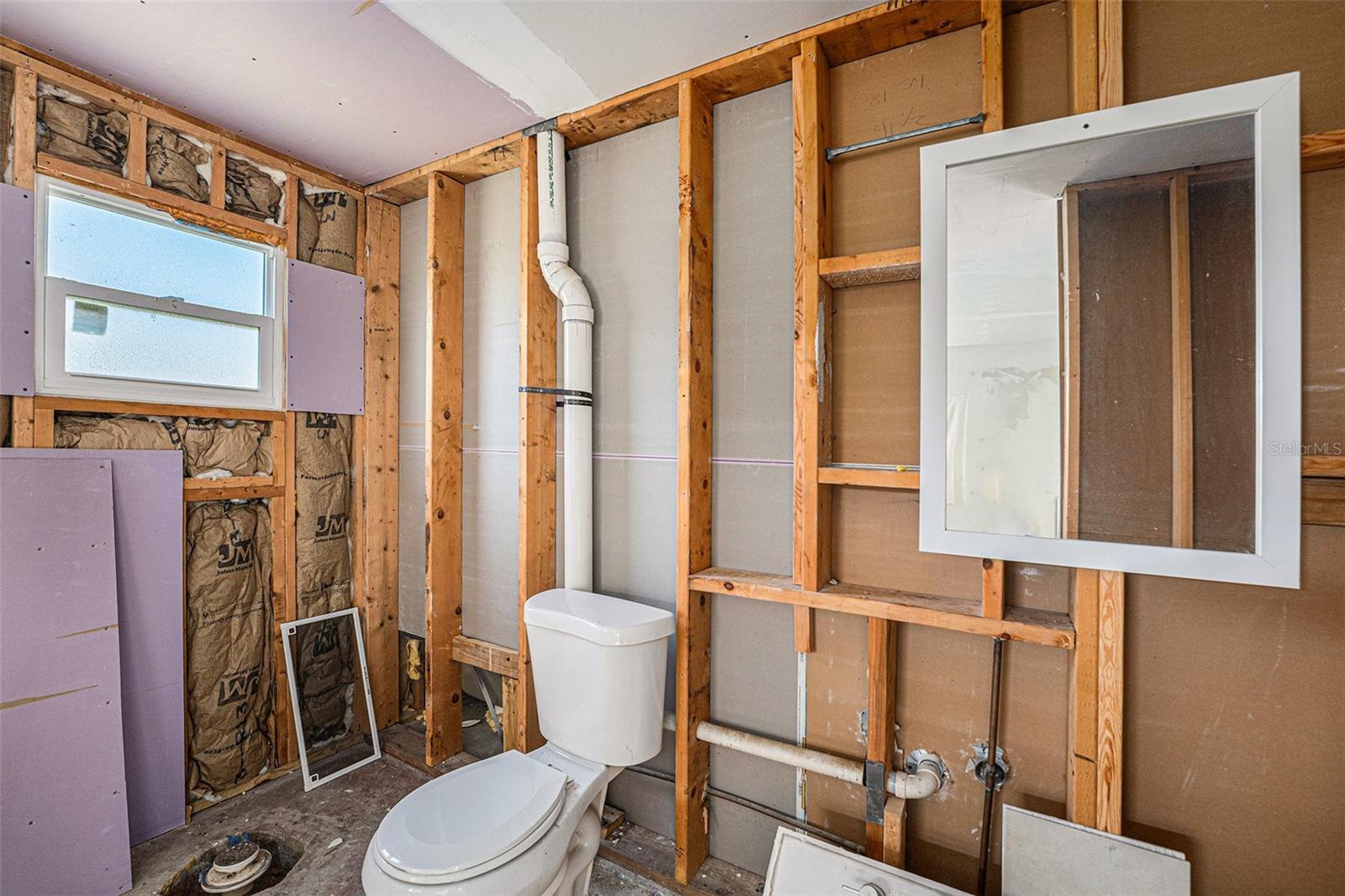 Image 19 of 29 For 645 Timber Bay Circle E