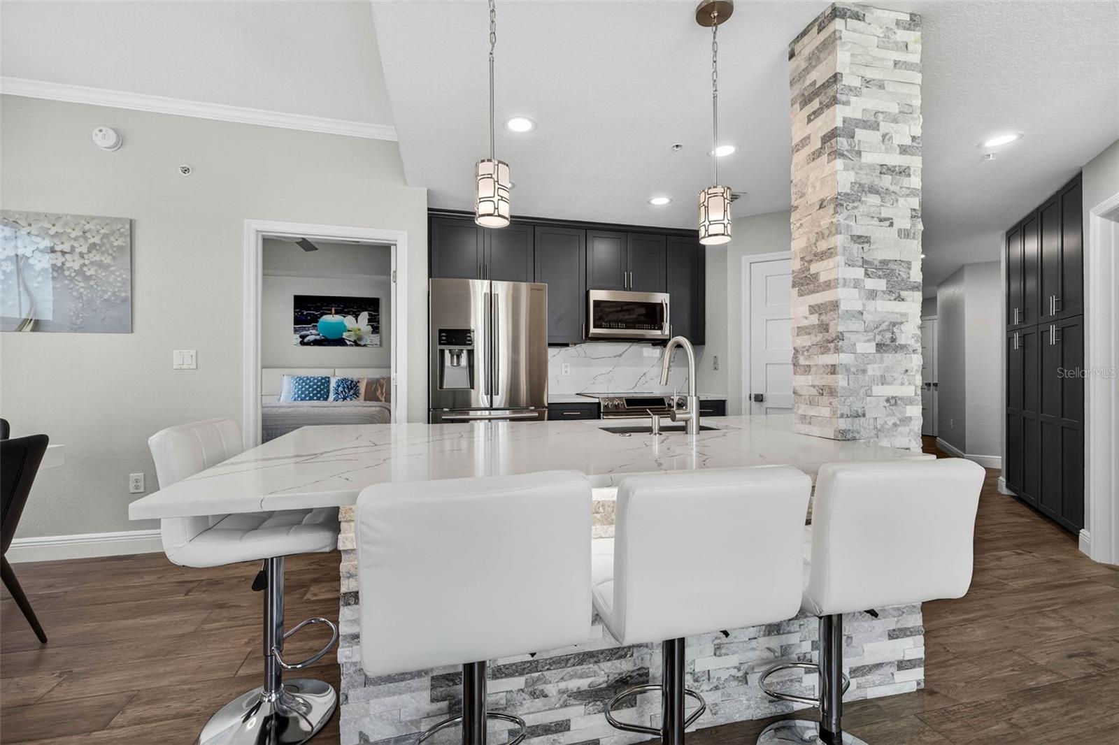 Image 10 of 46 For 700 Harbour Island Boulevard 519