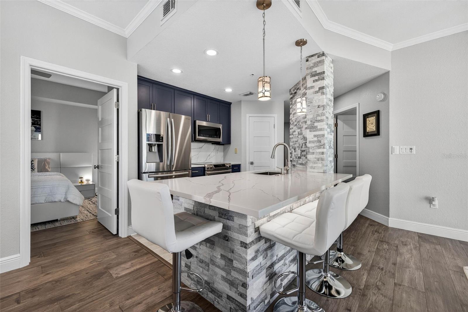 Image 12 of 46 For 700 Harbour Island Boulevard 519