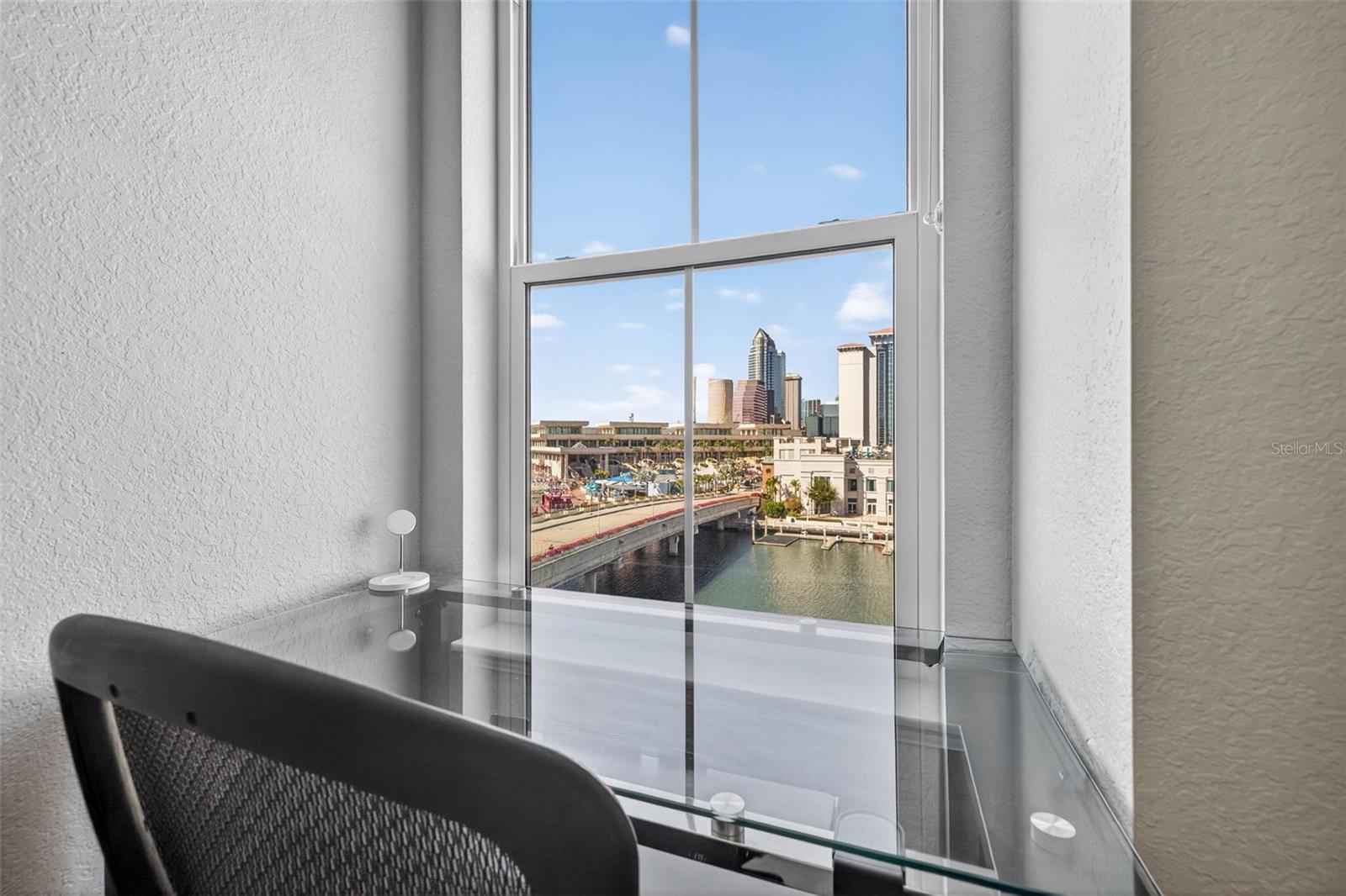 Image 30 of 46 For 700 Harbour Island Boulevard 519