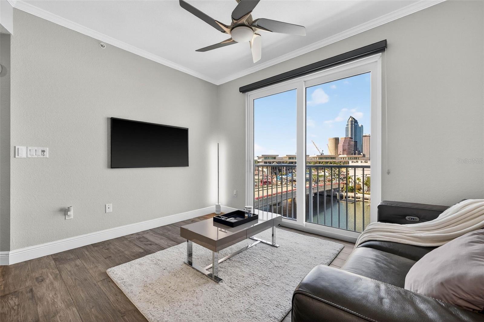 Image 8 of 46 For 700 Harbour Island Boulevard 519