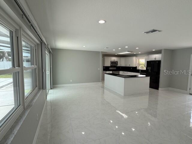 Image 3 of 62 For 8401 Blackstone Court