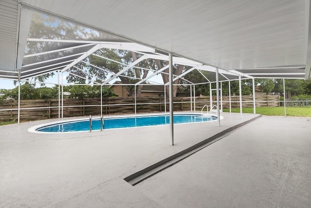 Image 52 of 62 For 8401 Blackstone Court