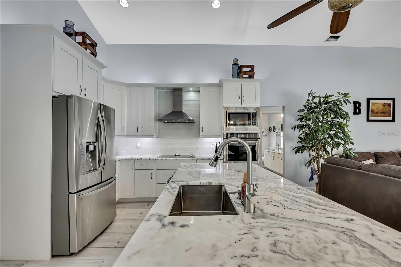 Image 11 of 57 For 3380 Black Oak Trail