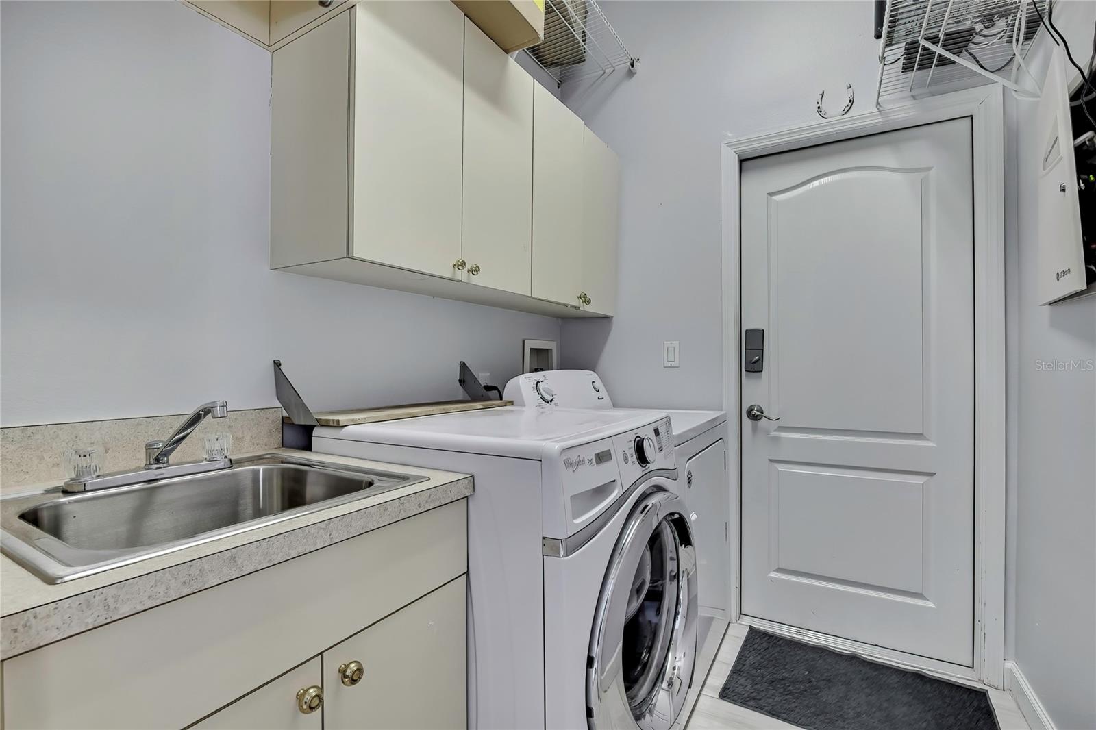 Image 37 of 57 For 3380 Black Oak Trail