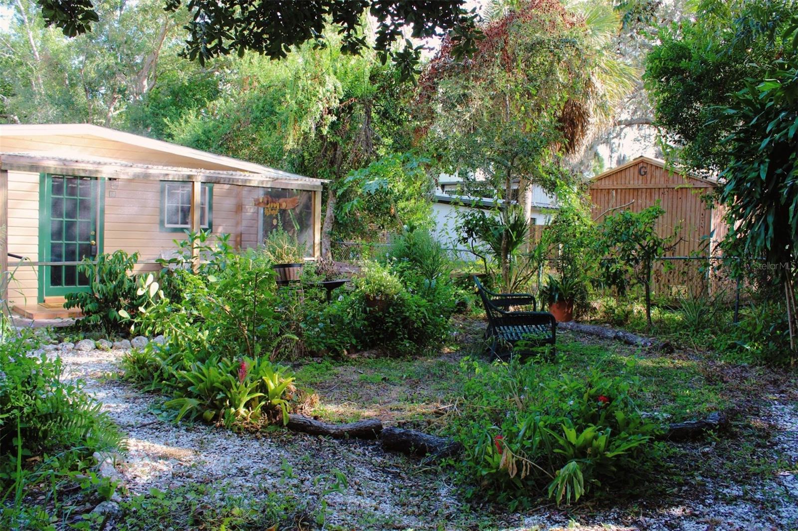 Image 15 of 19 For 4225 Old Bradenton Road C