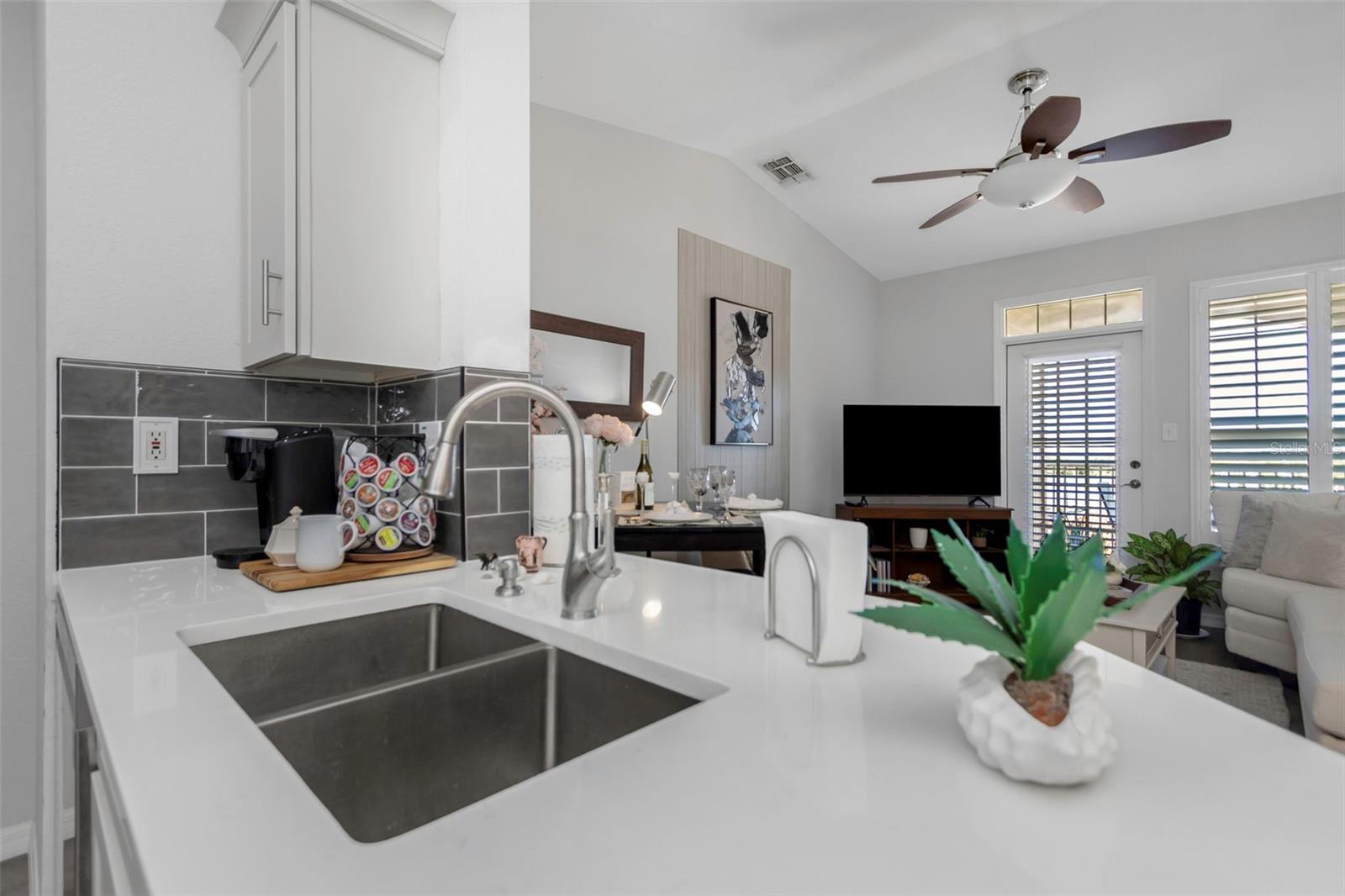 Image 11 of 84 For 5000 Culbreath Key Way 8-316