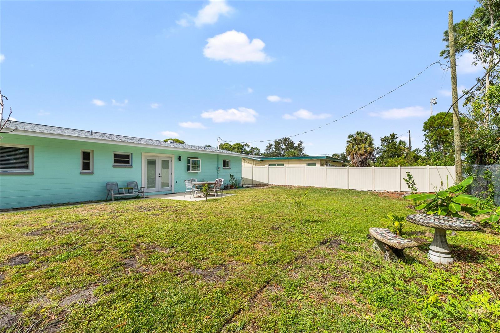 Image 34 of 44 For 3700 Whiting Drive Se