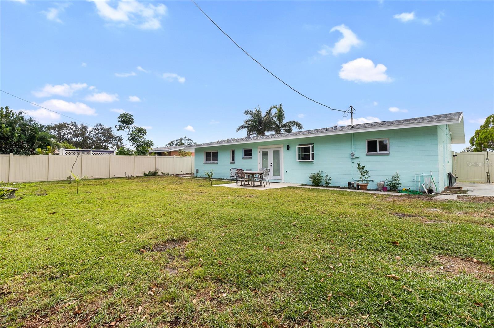 Image 35 of 44 For 3700 Whiting Drive Se