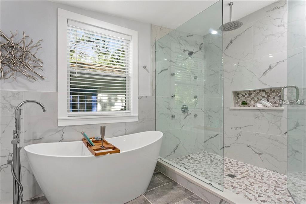 Image 15 of 32 For 1004 Jean Street