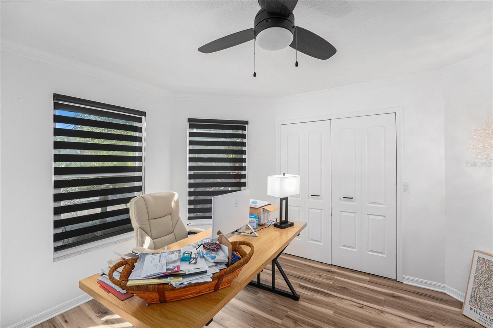 Image 11 of 32 For 724 Crestridge Drive