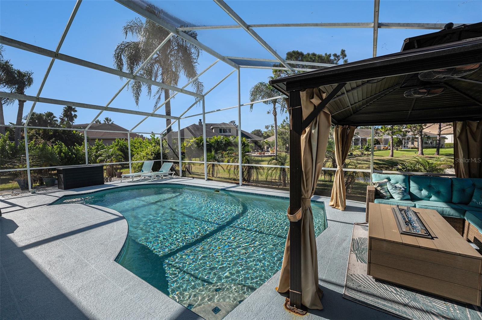 Image 26 of 32 For 724 Crestridge Drive