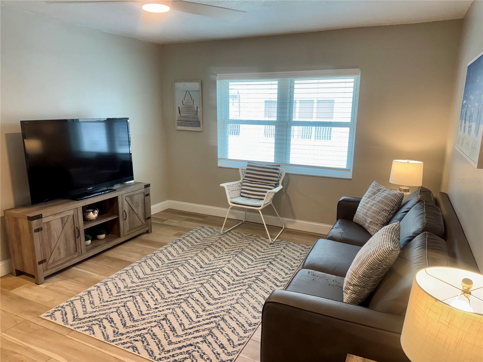 Image 12 of 30 For 10 164th Ave 11