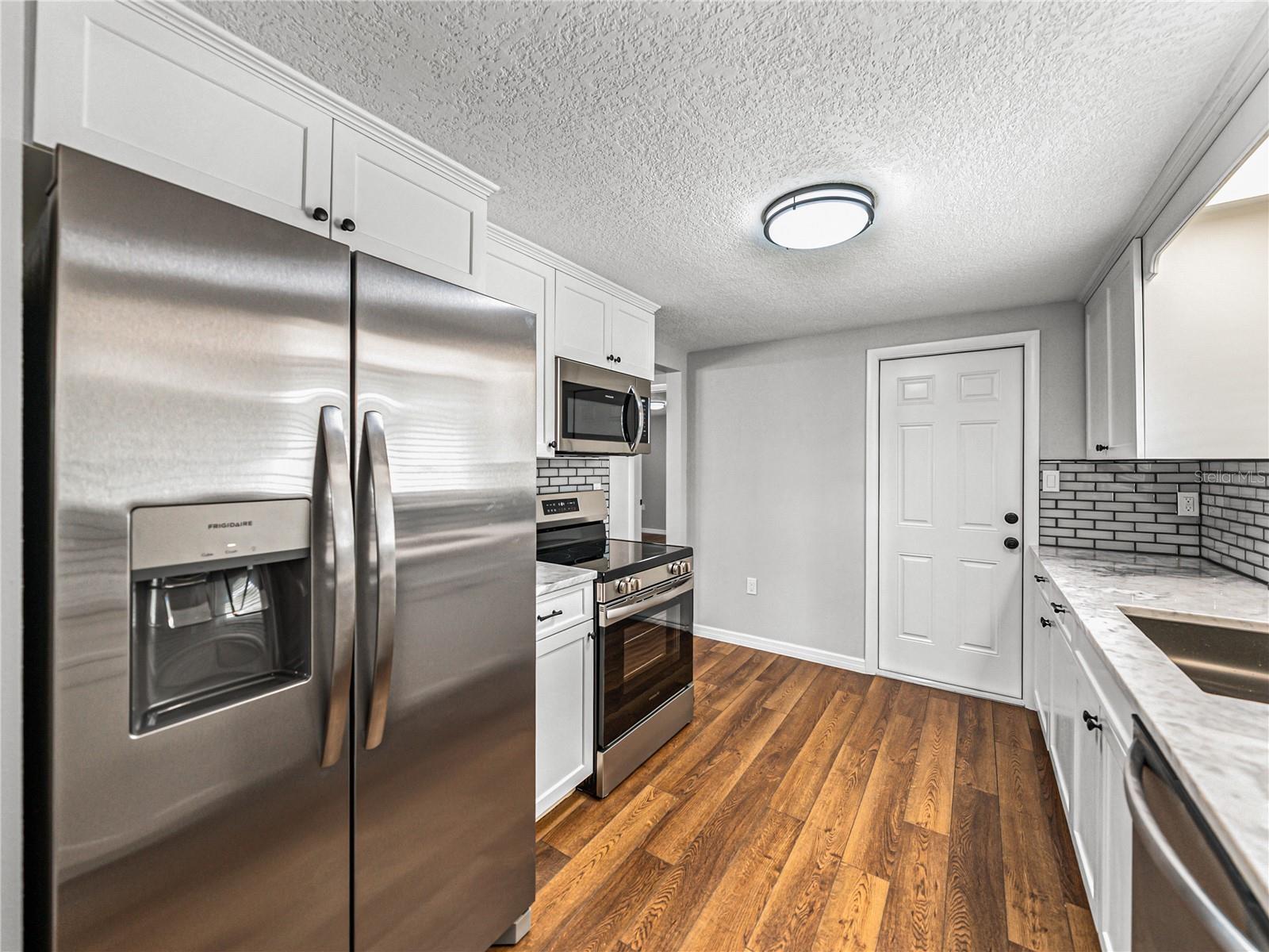 Image 11 of 50 For 7824 Lotus Drive