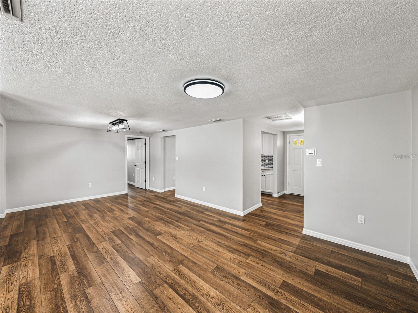 Image 20 of 50 For 7824 Lotus Drive