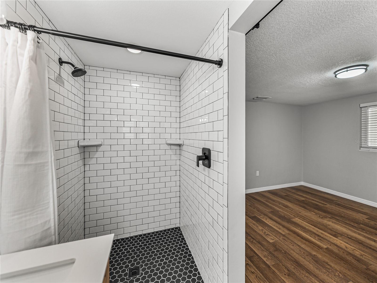 Image 29 of 50 For 7824 Lotus Drive