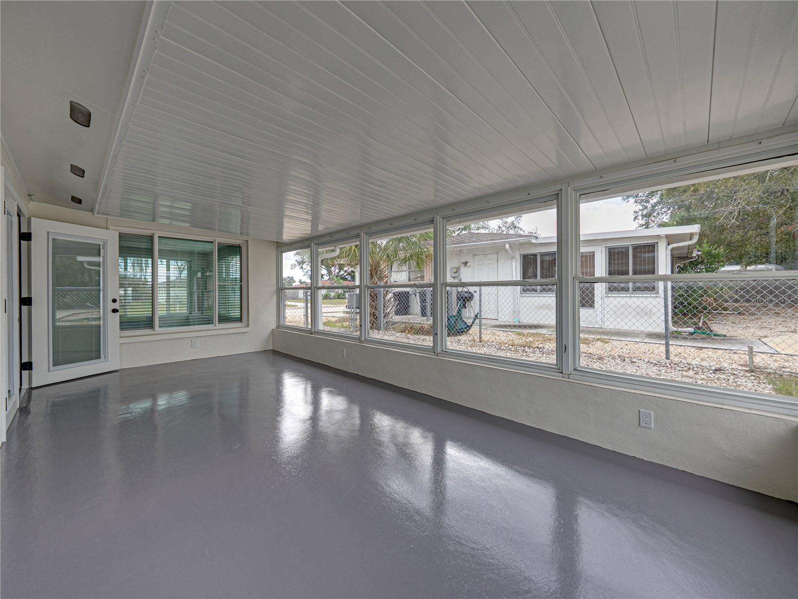 Image 43 of 50 For 7824 Lotus Drive