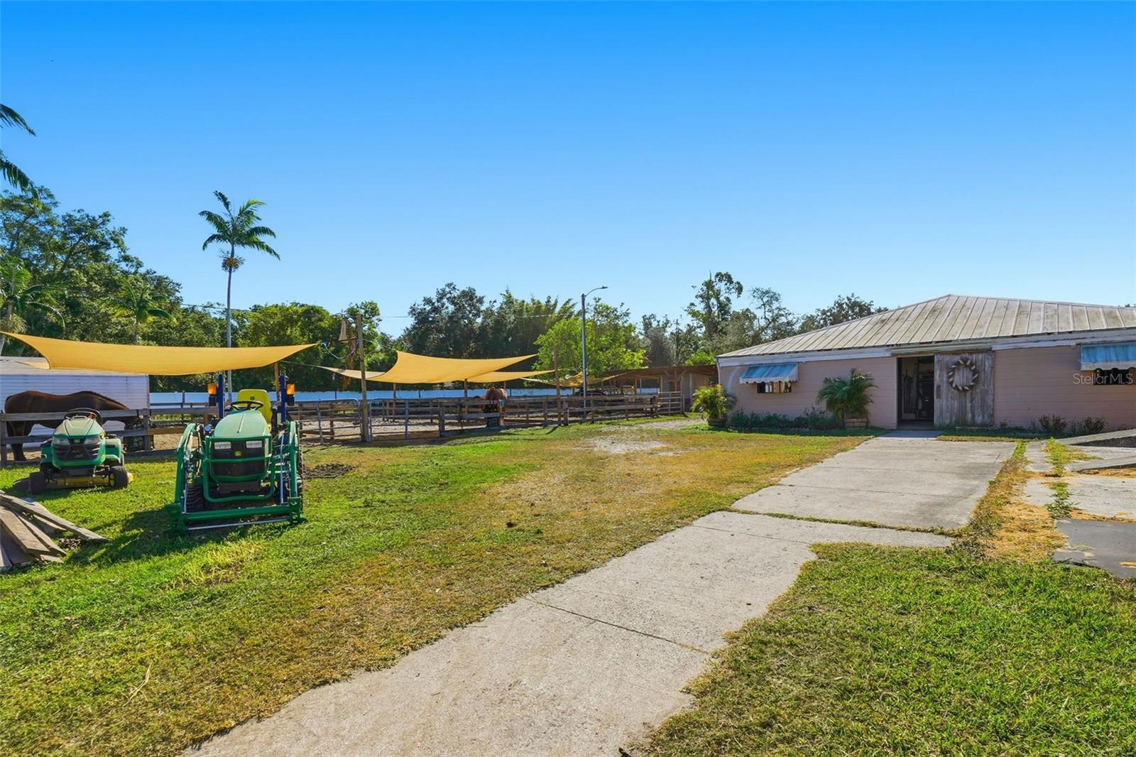 Image 13 of 91 For 13010 114th Avenue N