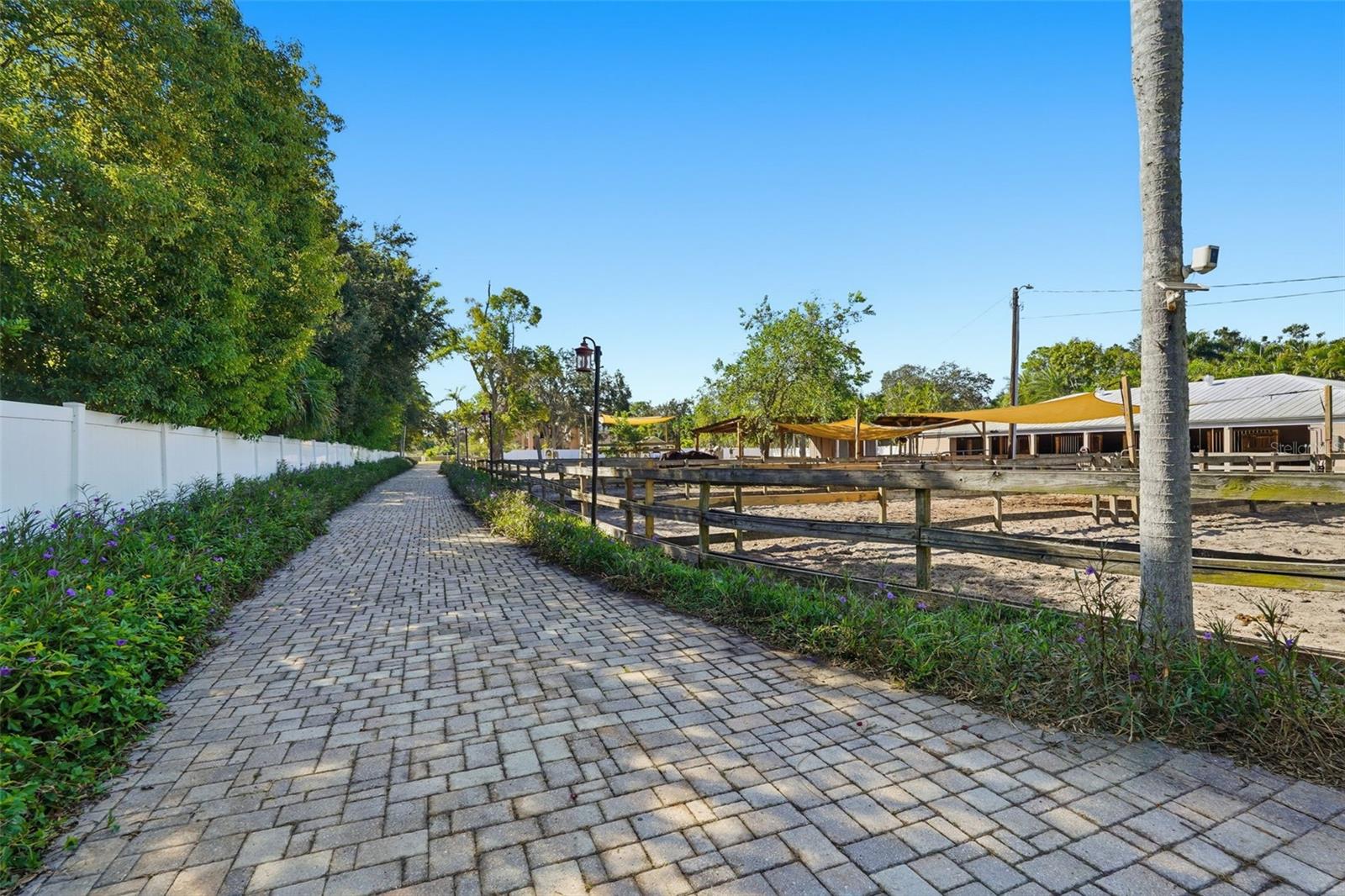 Image 3 of 91 For 13010 114th Avenue N