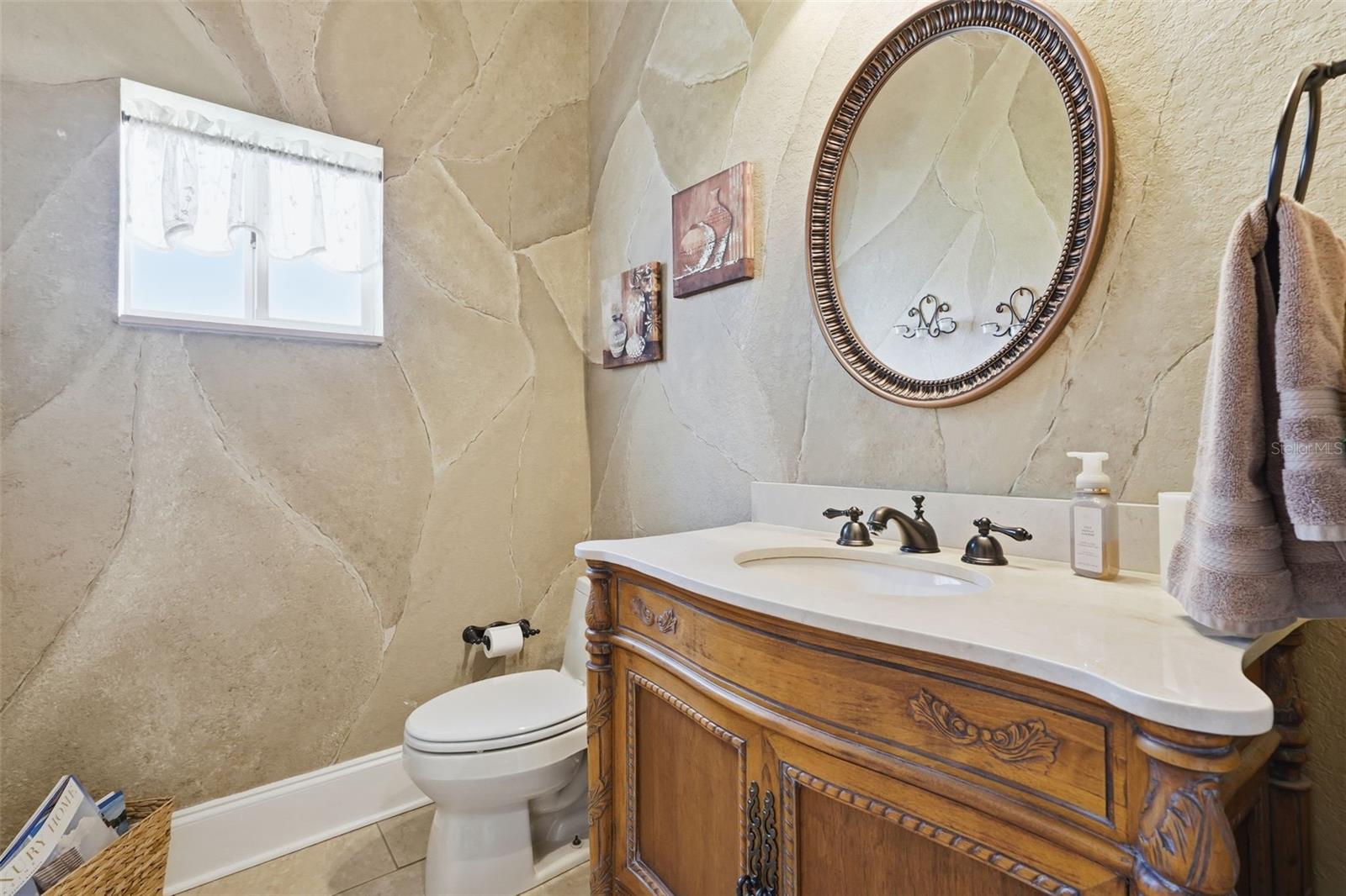 Image 42 of 91 For 13010 114th Avenue N