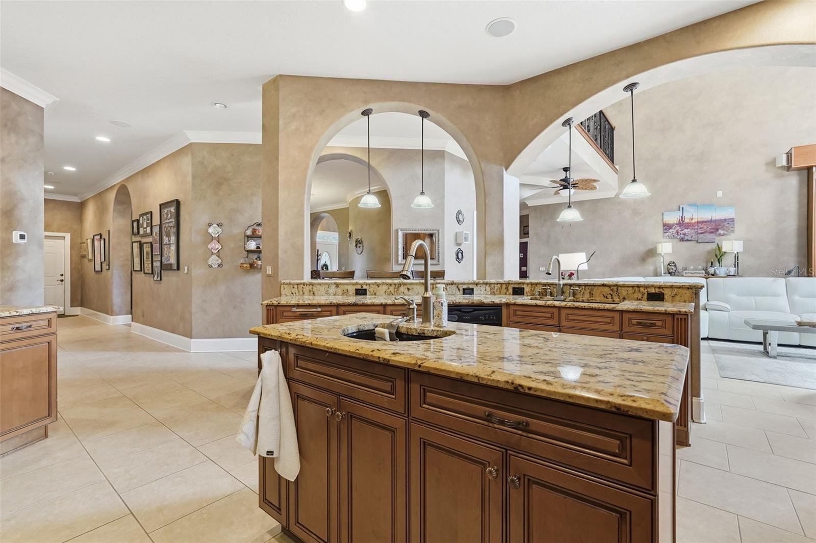 Image 54 of 91 For 13010 114th Avenue N