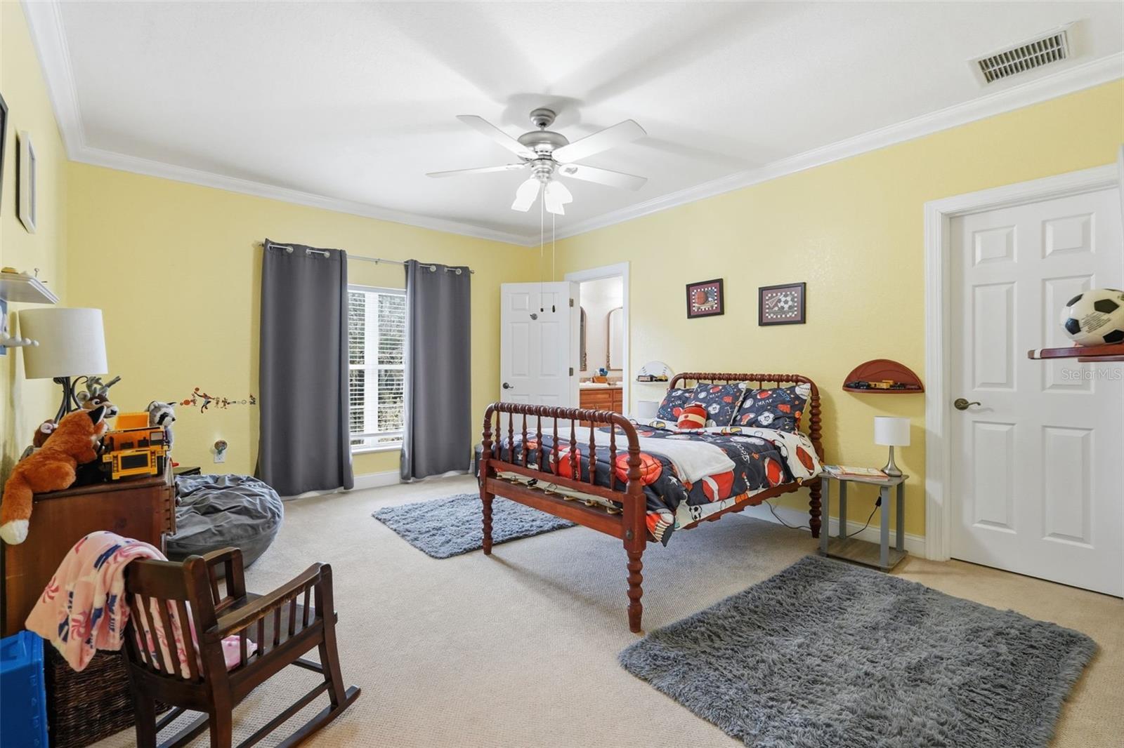 Image 66 of 91 For 13010 114th Avenue N