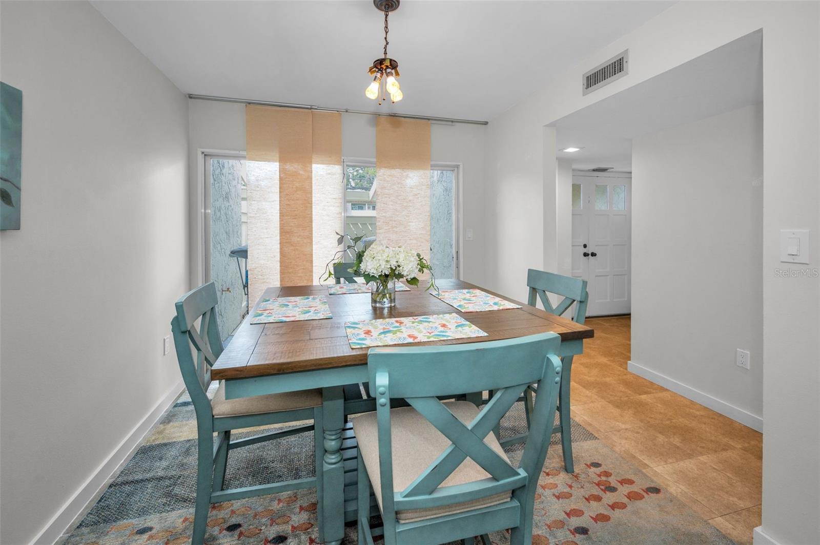 Image 19 of 71 For 631 Windrush Bay Drive 143