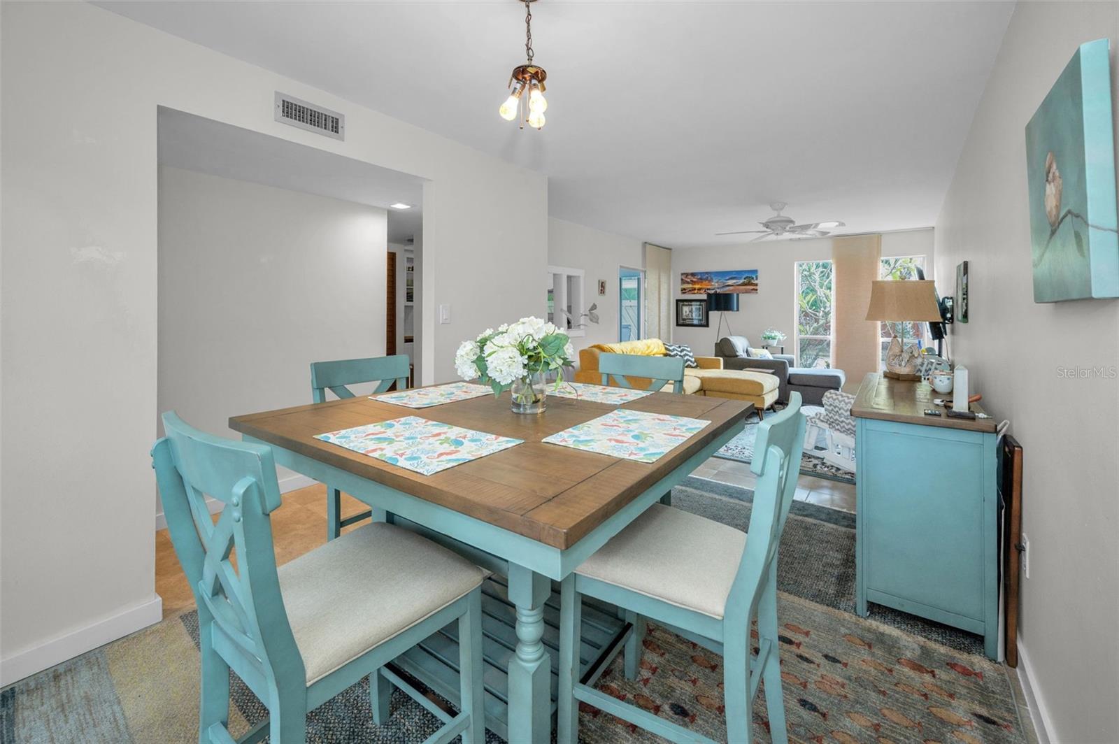 Image 20 of 71 For 631 Windrush Bay Drive 143