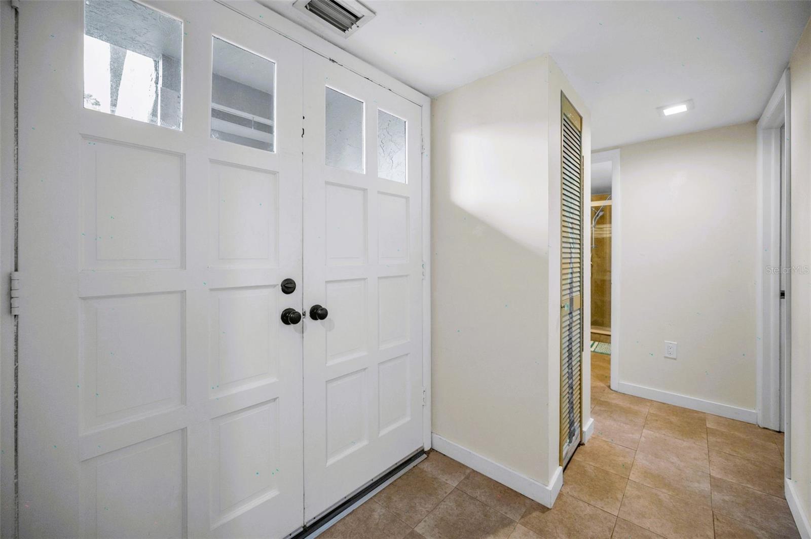 Image 21 of 71 For 631 Windrush Bay Drive 143