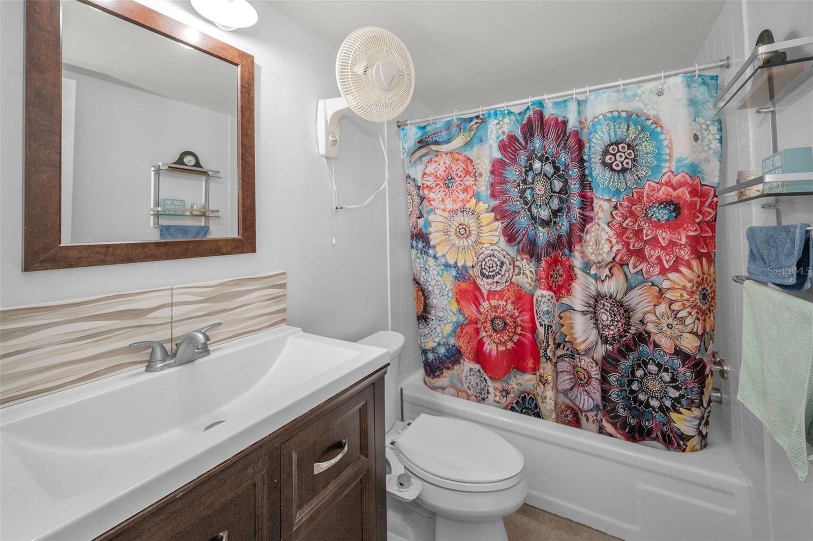 Image 23 of 71 For 631 Windrush Bay Drive 143