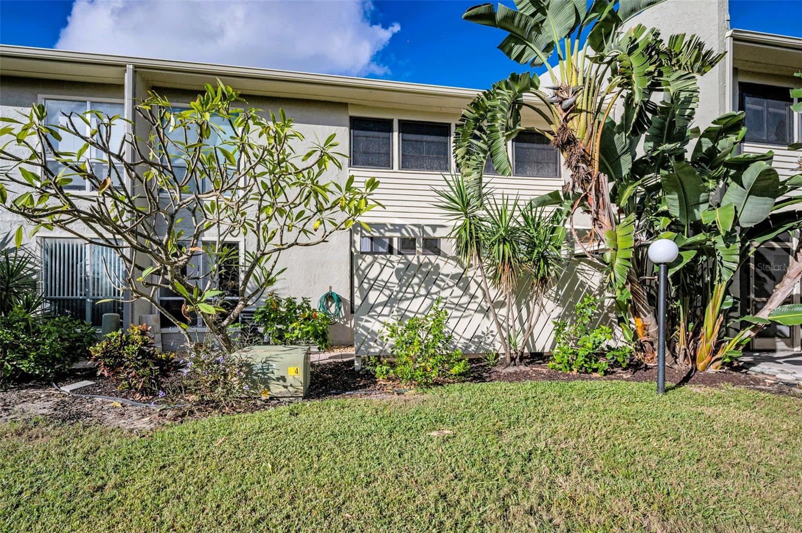 Image 35 of 71 For 631 Windrush Bay Drive 143