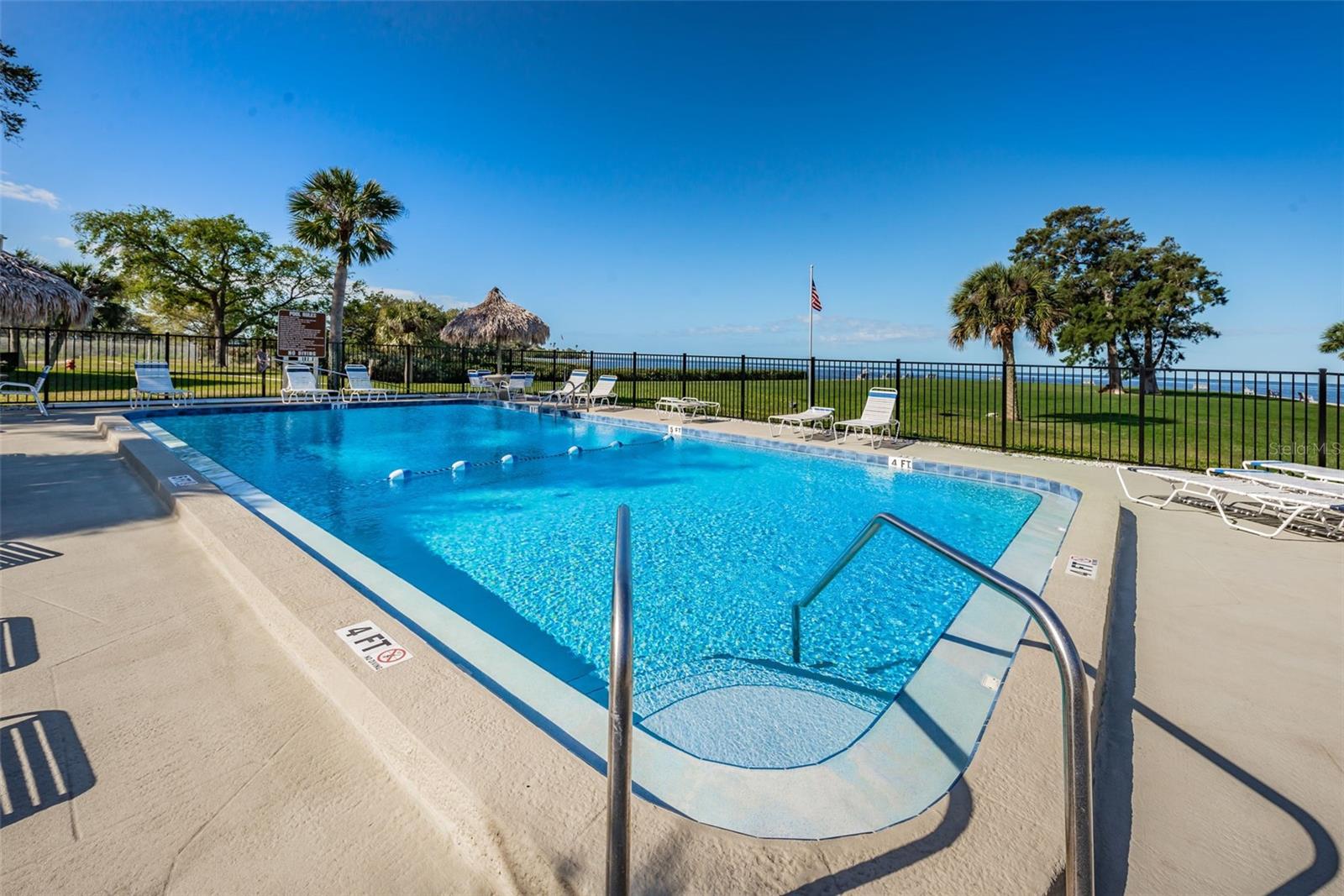 Image 41 of 71 For 631 Windrush Bay Drive 143