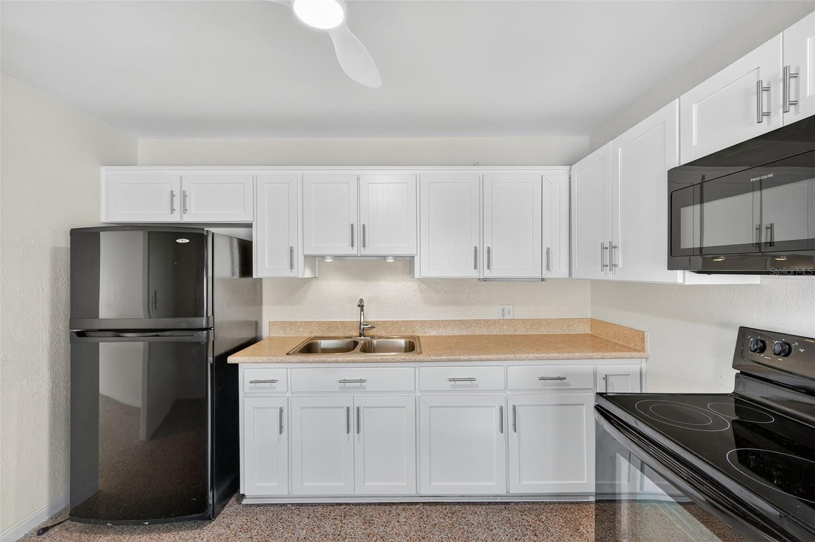 Image 15 of 57 For 5410 19th Ave S